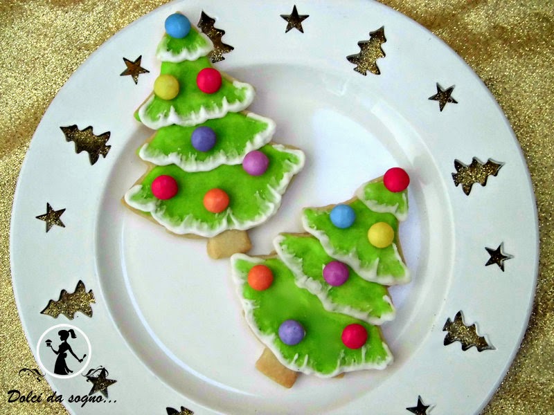 Facili biscotti ad alberello