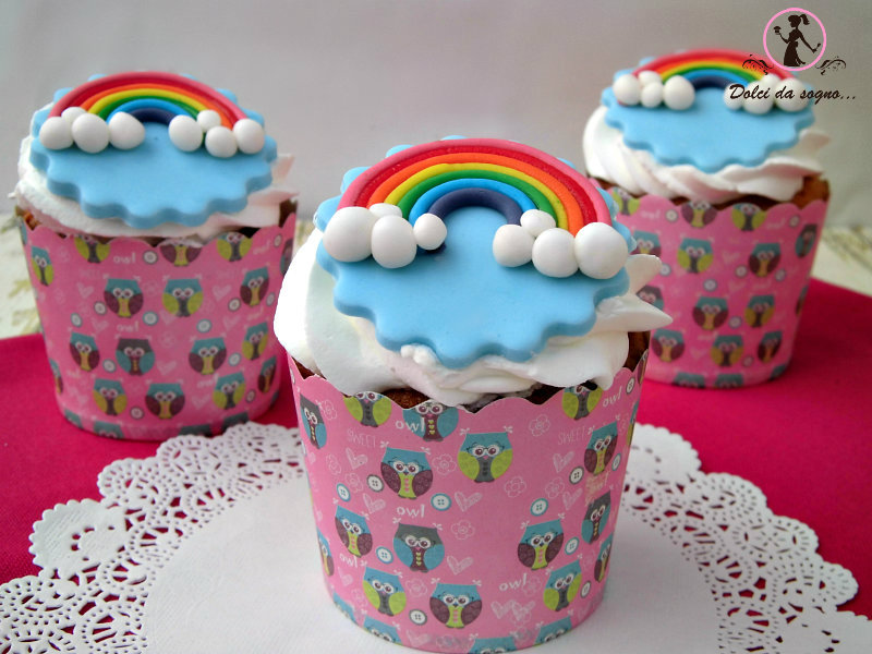 cupcake primaverili con arcobaleno