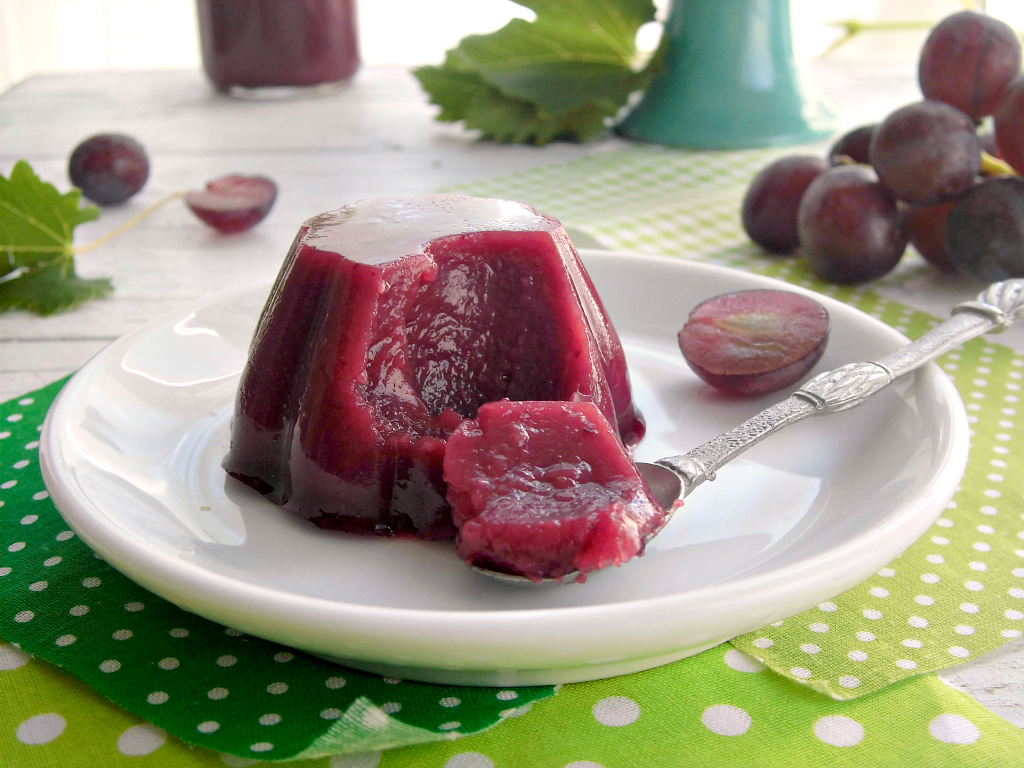 Ricetta per preparare il gelo di uva