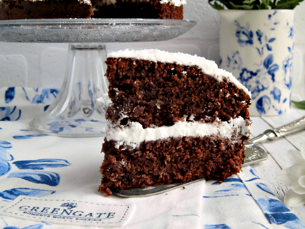 golosa torta con cocco cacao e panna in collaborazione con GreenGate