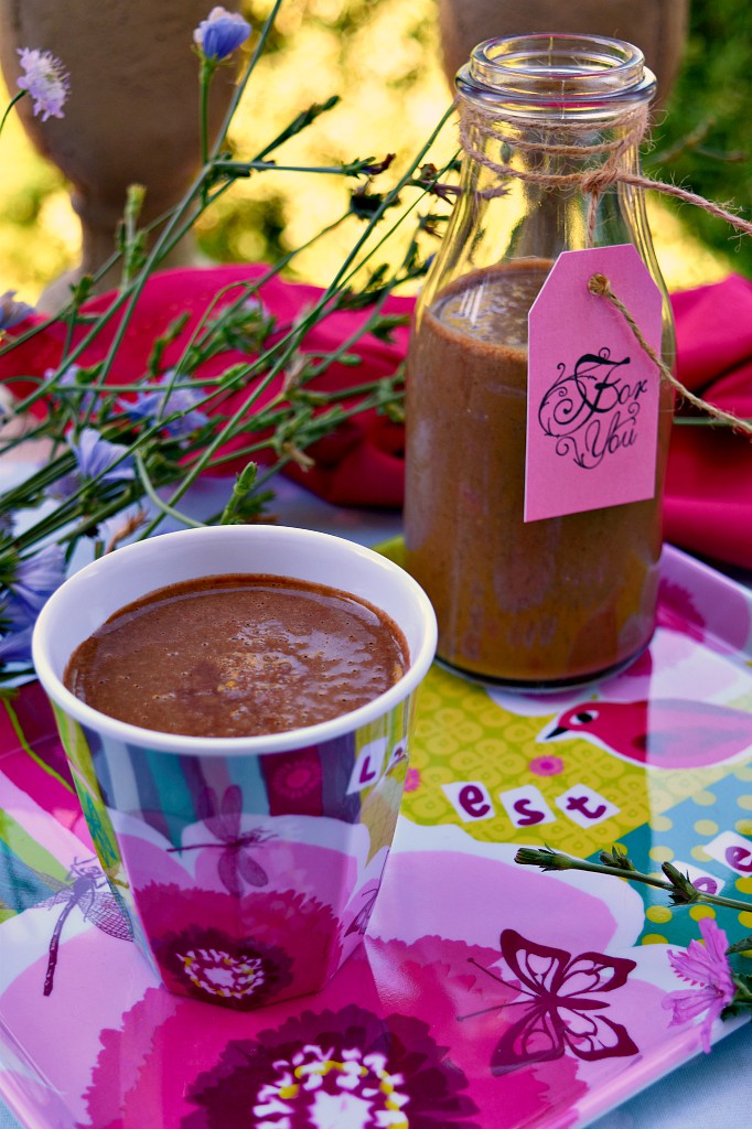 Smoothie con banana cacao e caffè