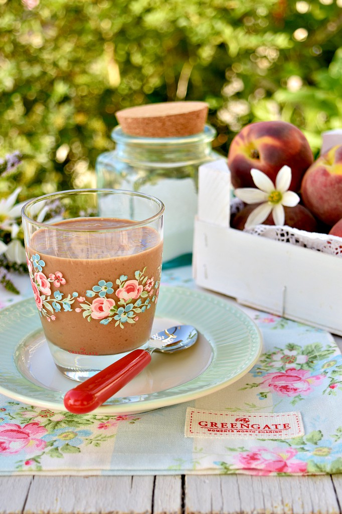 Frappè pesca banana e cioccolato