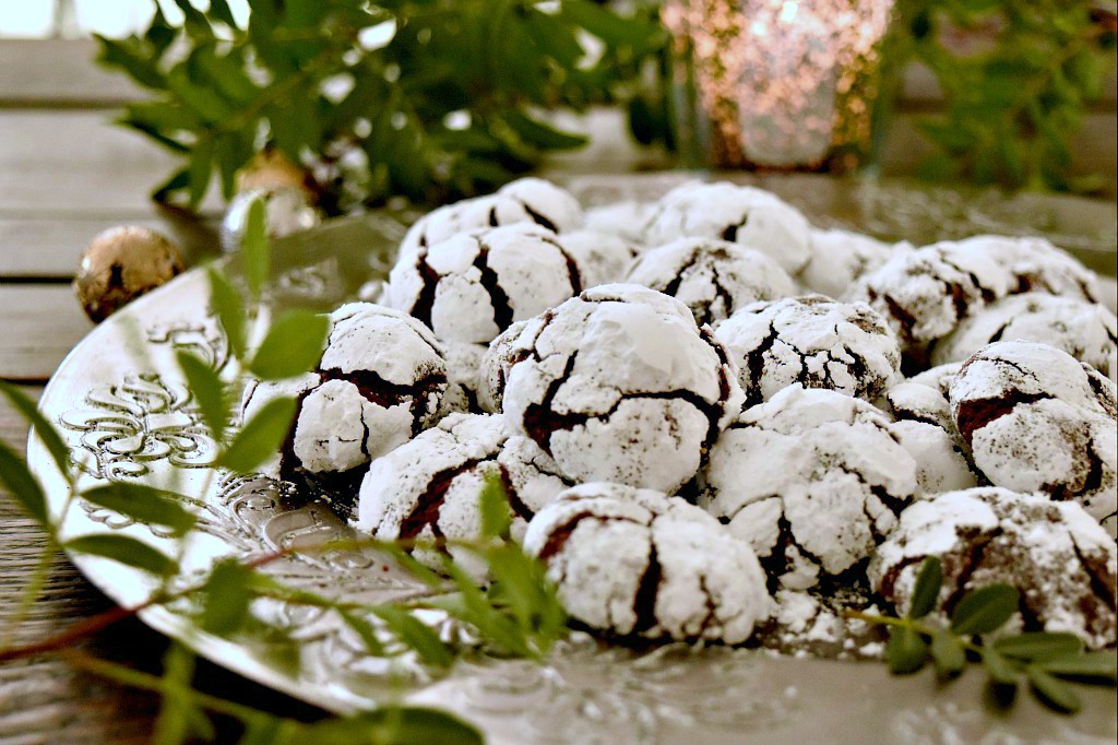 Chocolate crinkles