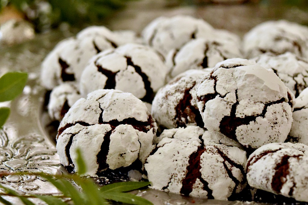 Chocolate crinkles