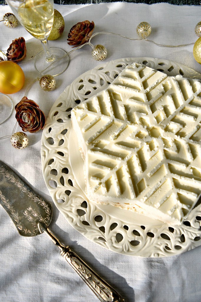 Semifreddo agli amaretti