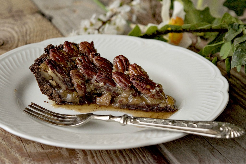 Chocolate pecan pie