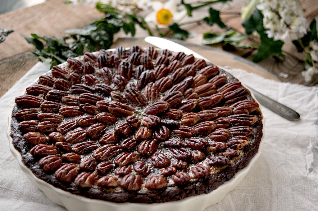 Chocolate pecan pie