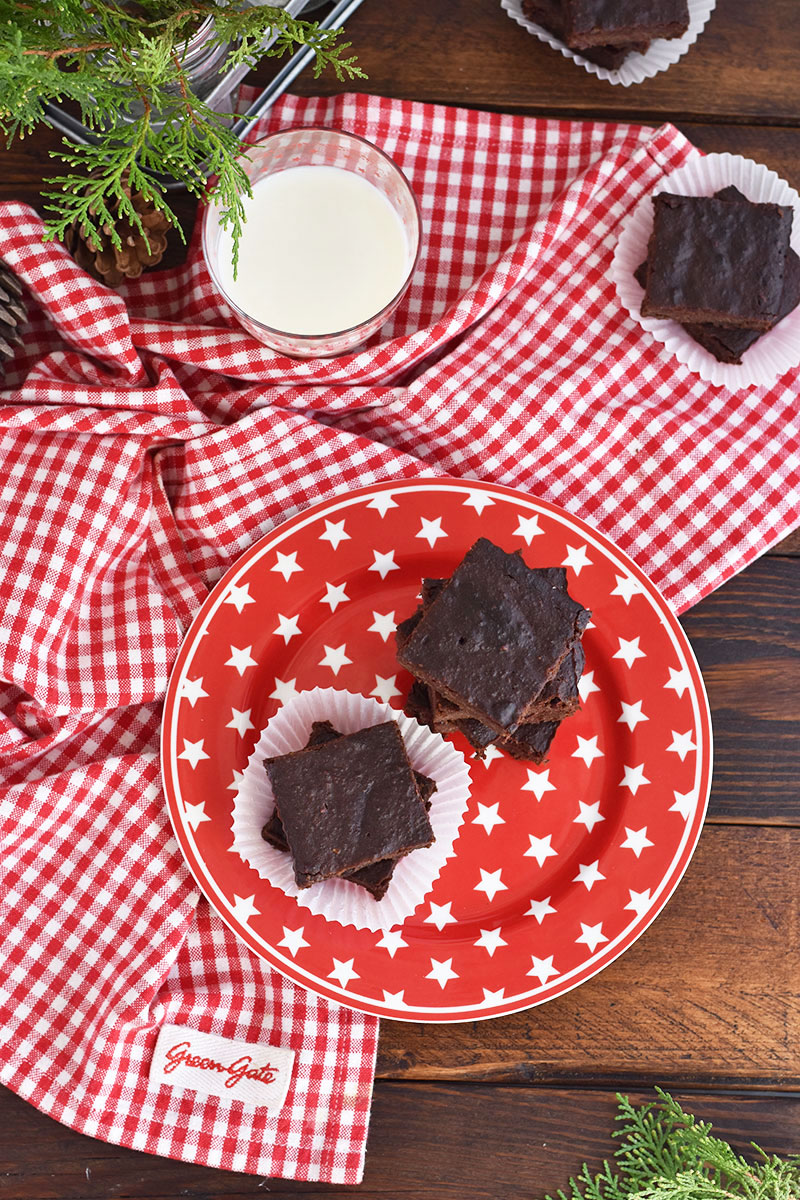 Brownies al cioccolato e avocado