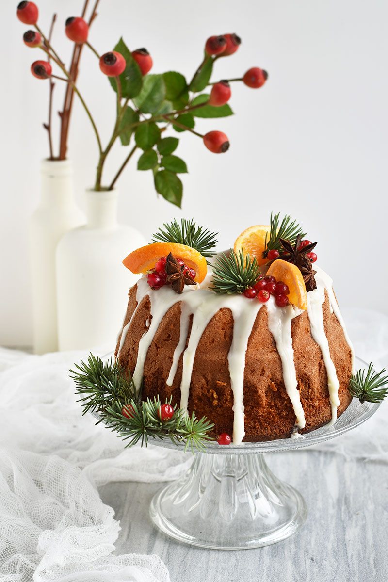 Christmas orange bundt cake Ciambella con arancia, cardamomo e zafferano