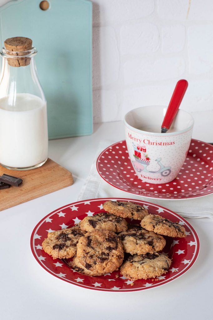 Cookies con gocce di cioccolato