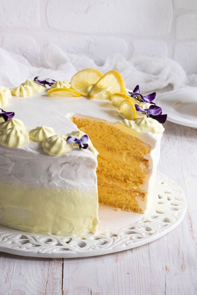 Torta al limone a strati
