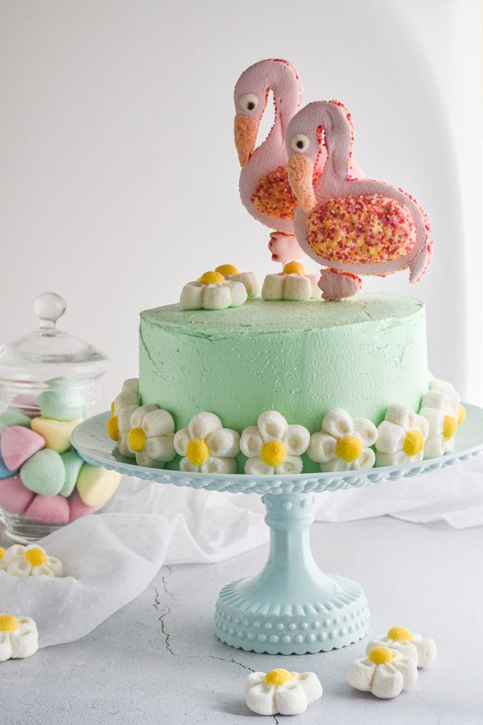 Torta marshmallow con fenicotteri rosa