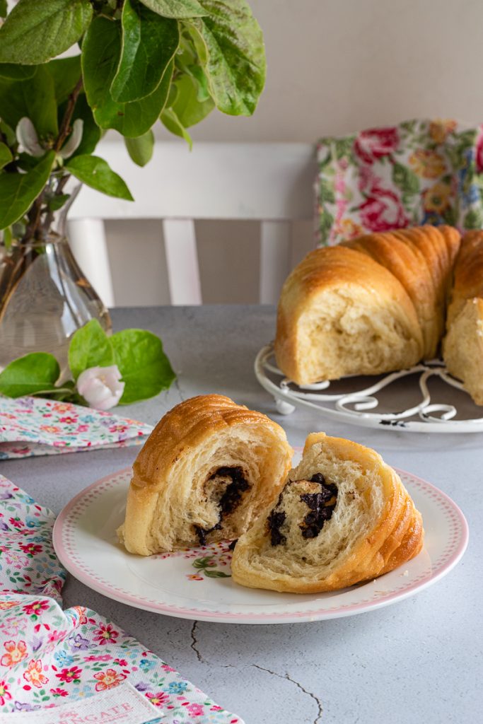 wool rool bread