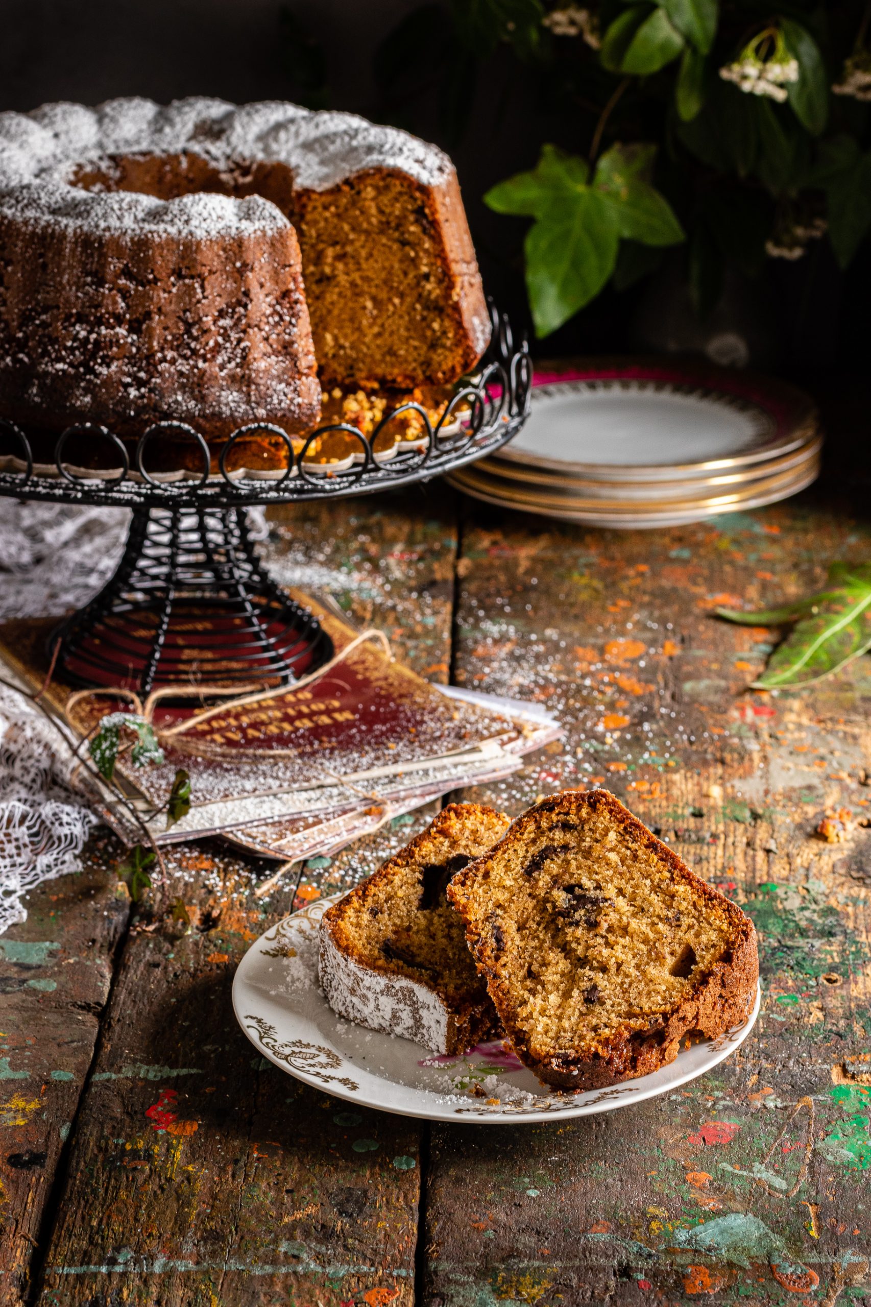 Ciambellone alle nocciole e cioccolato