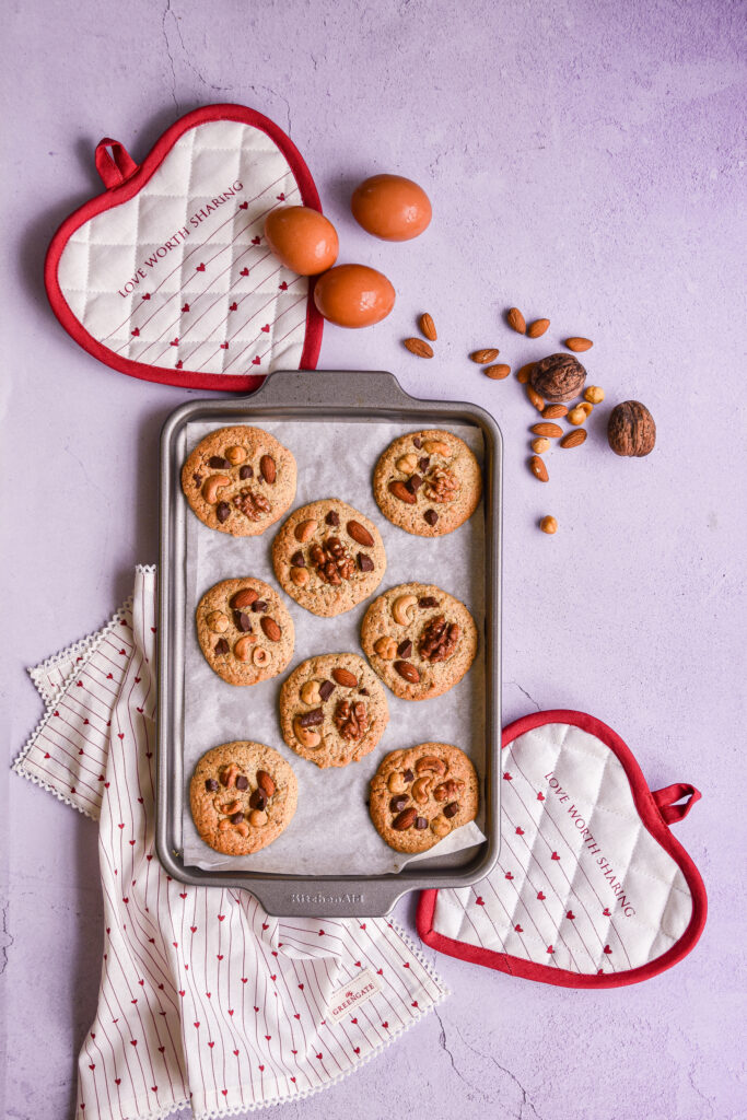 Cookies con frutta secca e cioccolato fondente